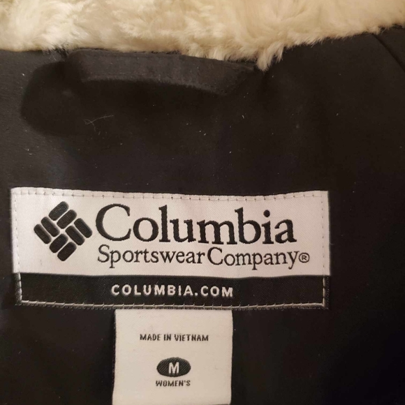 Columbia Lined Winter Jacket in Black - Medium - Picture 4 of 5